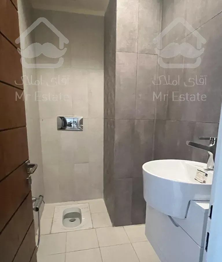 تجریش ۱۷۵ متر ۳ خواب کلید نخورده