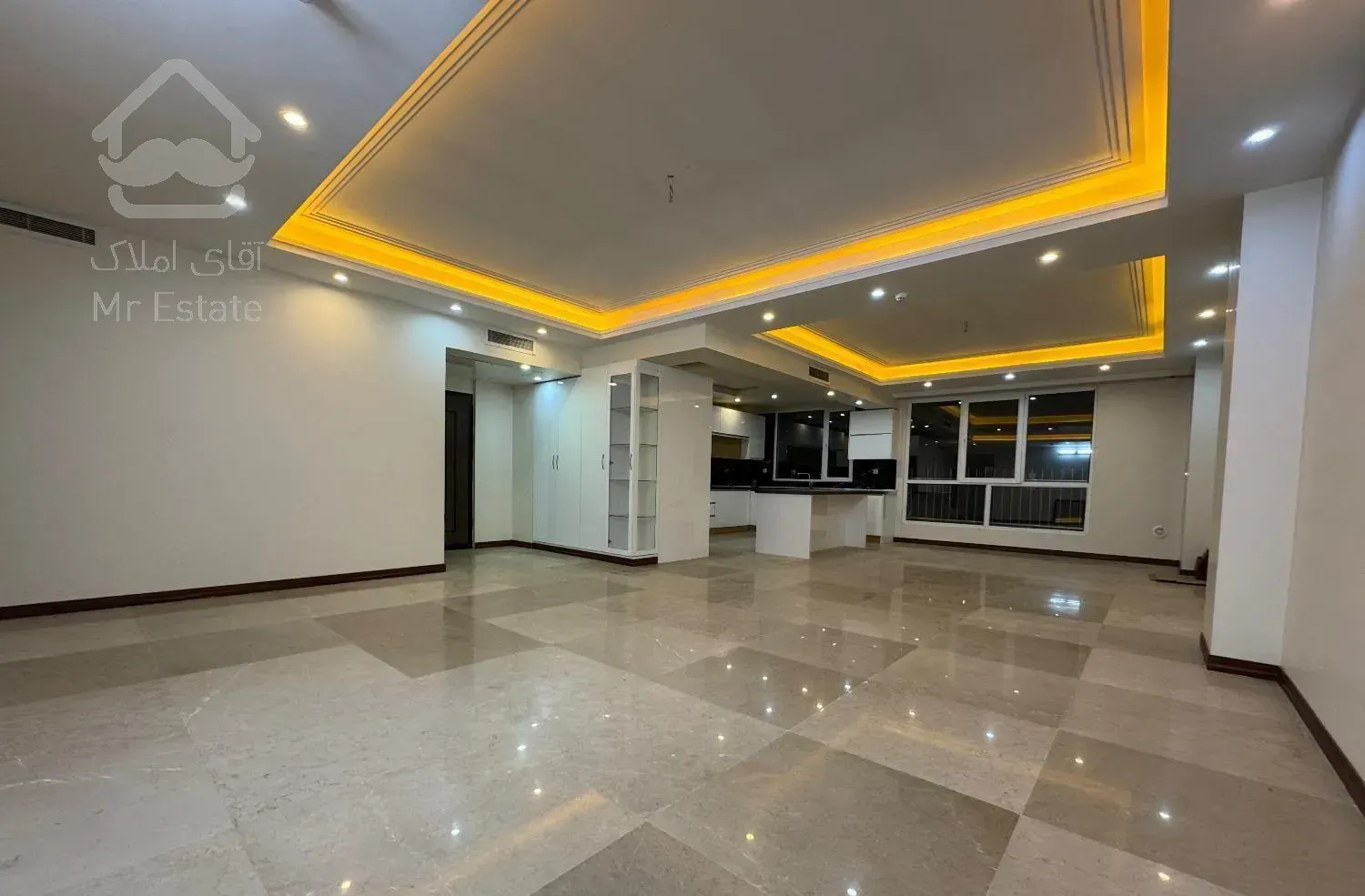 ۱۴۸ متر ۳ خواب/پلان مهندسی/رو به آفتاب/خوش قیمت