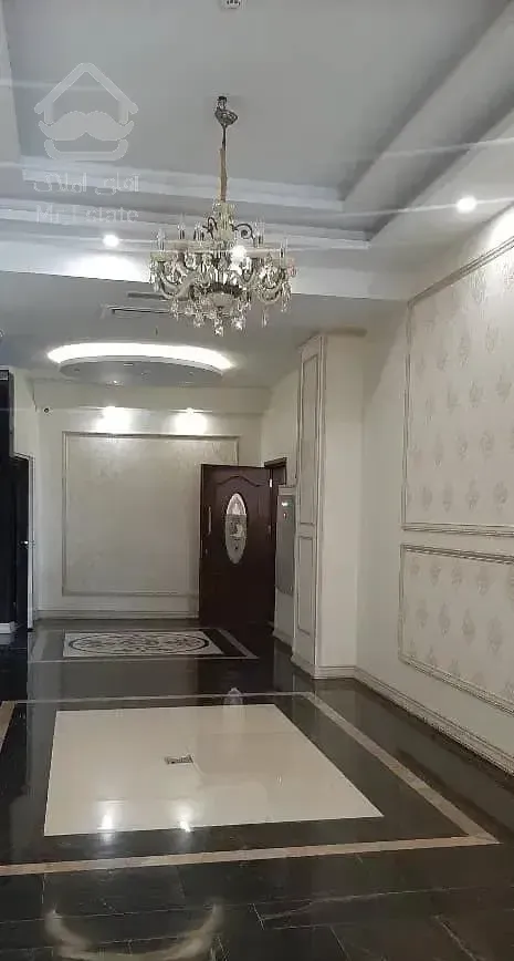 هشترودی ۲۱۰متر کلیدنخورده ،سند تک برگ، دوپارکینگ،