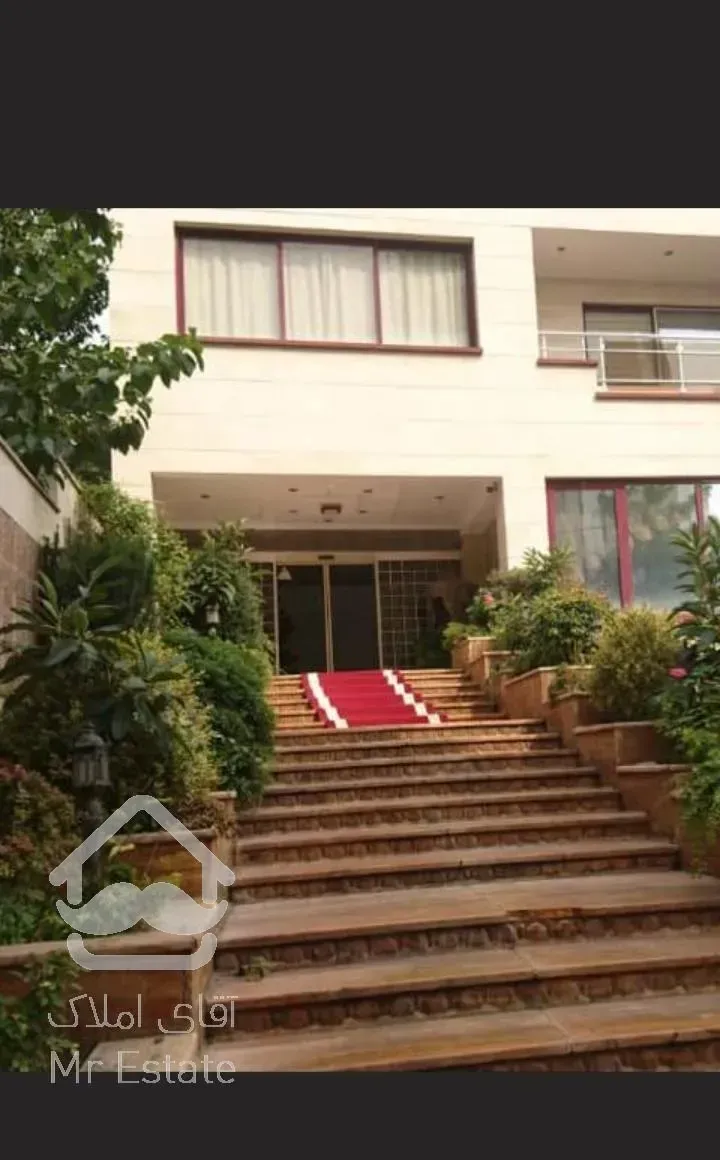 329 متر  لوکیشن دنج منطقه