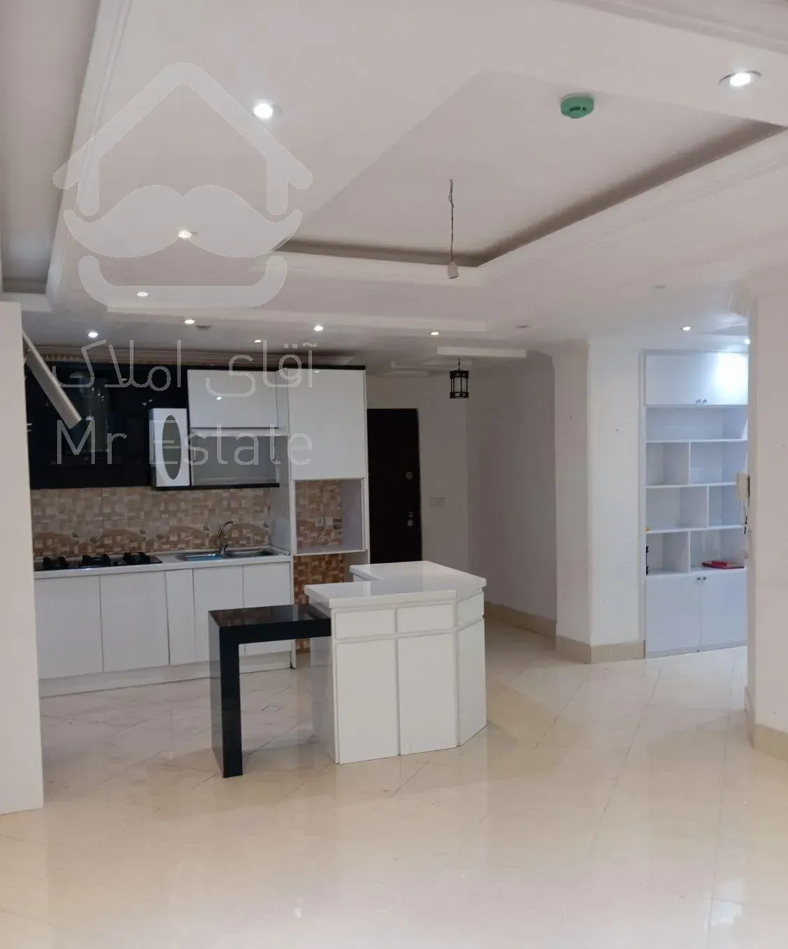 فوری/85متر/چهار راه فاطمیه/شیک/فول امکانات