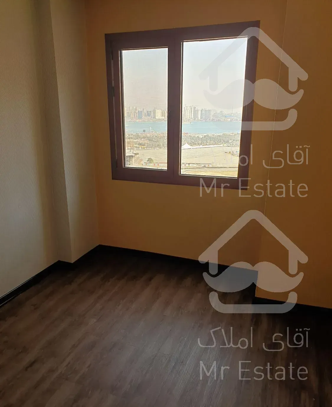 آپارتمان ۱۴۰ متری ۳ خوابه