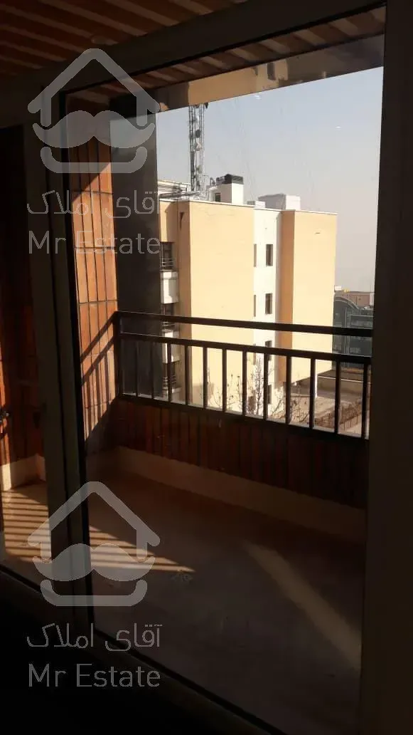 اجاره و رهن آپارتمان ولنجک 160  متر شیک