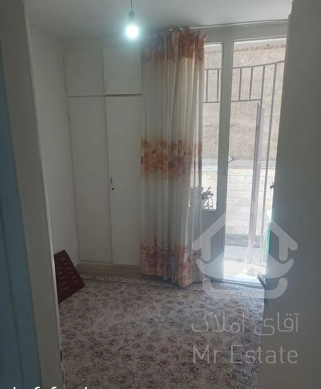 60متری ۲ خواب با حیاط دربست