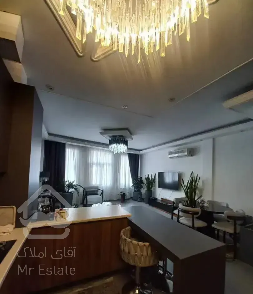 ظفر / ۶۵ متر (تک واحدی)  فول امکانات / بازسازی شده