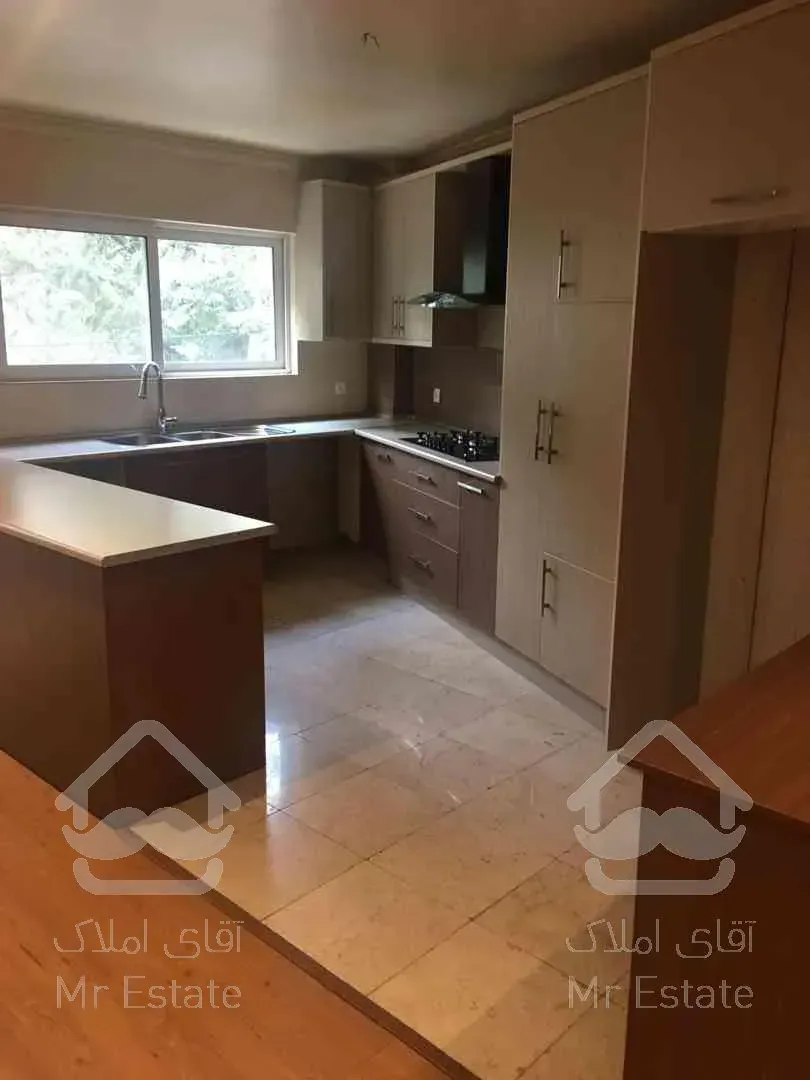 آپارتمان ۱۲۵متری فرمانیه به قیمت