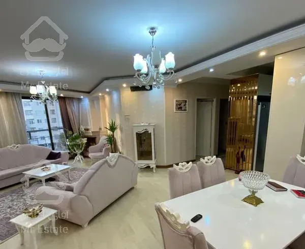 ۹۰ متر شمال کاشانی سالن پرده خور