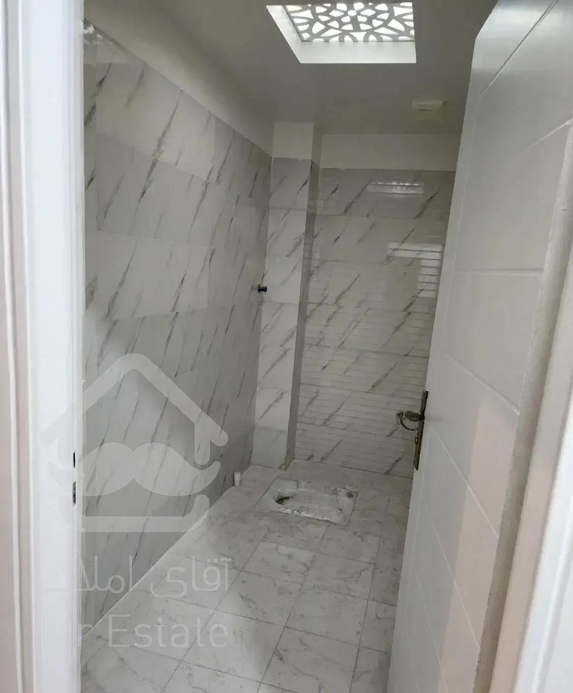 آپارتمان 85 متر دو خواب کلید نخورده