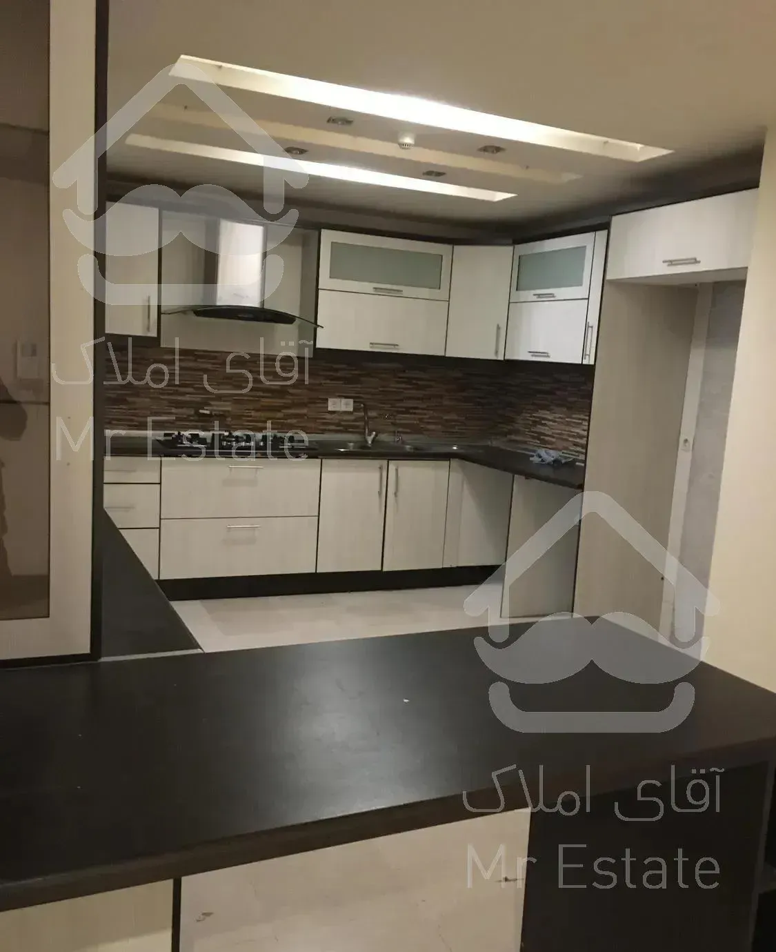 ظفر خیابان دلیری ۱۵۰ متر ۳خوابه