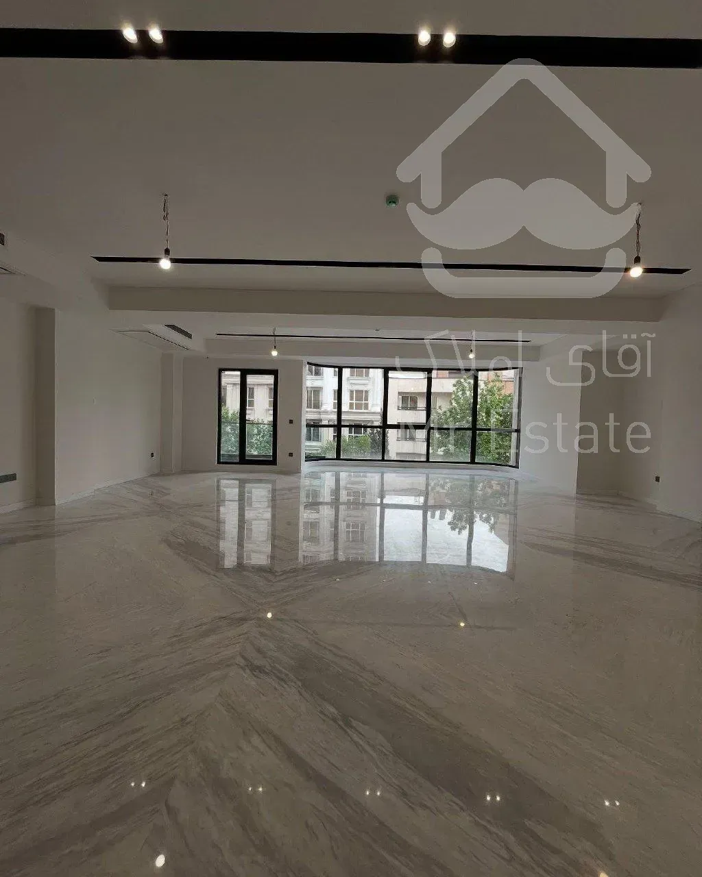 ۳۰۰ متر مدرن فرمانیه جهت رهن کامل