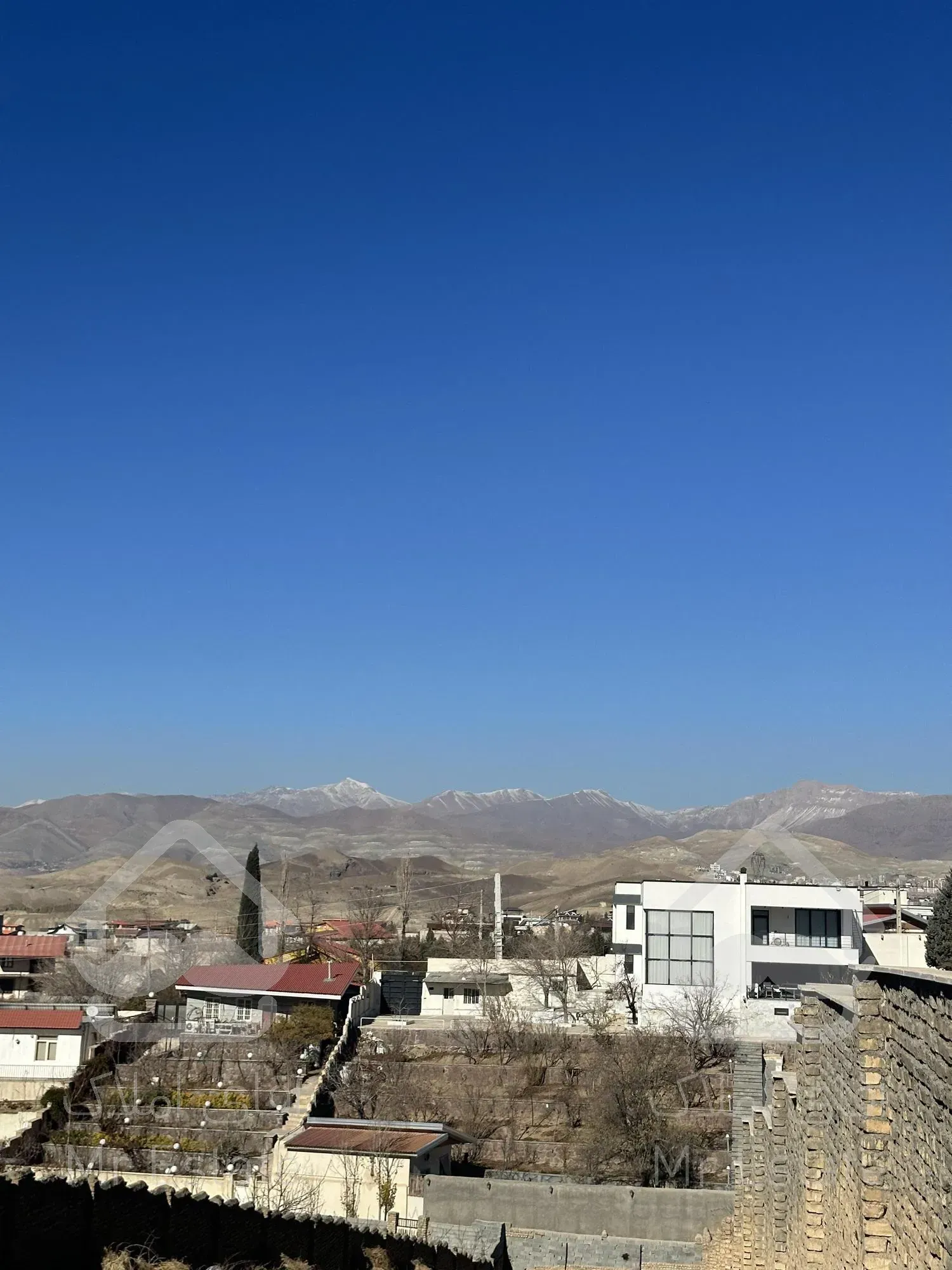 ۱۰۰۰ متر زمین دوکله چشمه ها