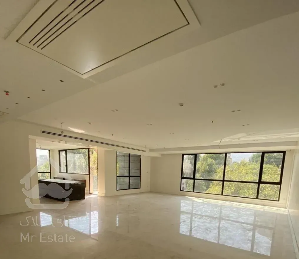 ۱۵۰ متری /۲ پارکینگه /سرمایه گذاری /شاهین شمالی