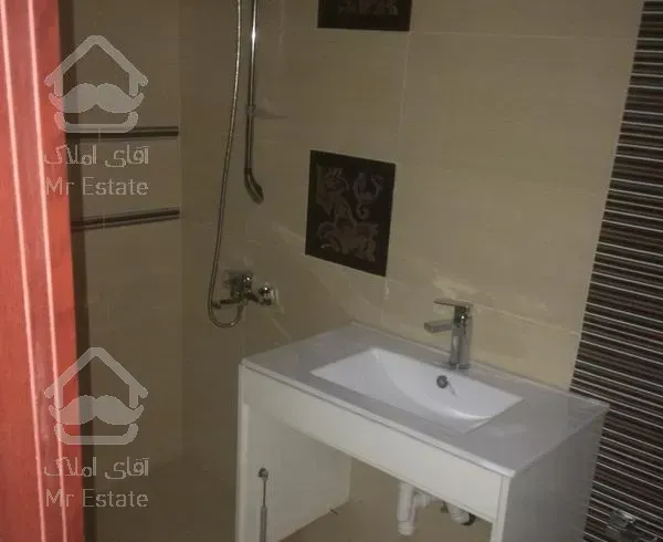 کوهک ۱۶۷ متر برج فرهیختگان