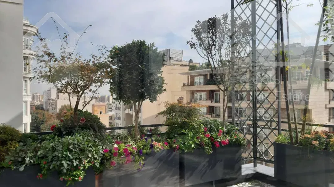 پنت هاوس ۴۰۰متری مدرن ترین سازه