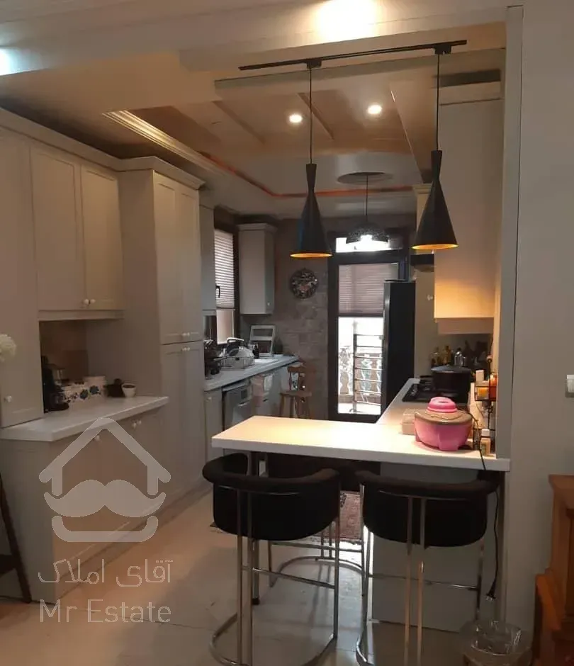 ۱۵۵متر/سه خواب/خوش نقشه/پلاک طلایی قبا