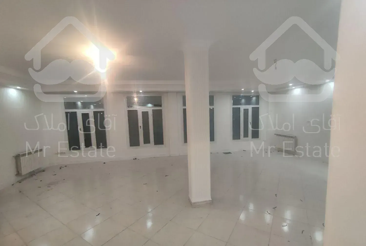 آپارتمان ۱۳۰ متر دو خوابه فرحزاد