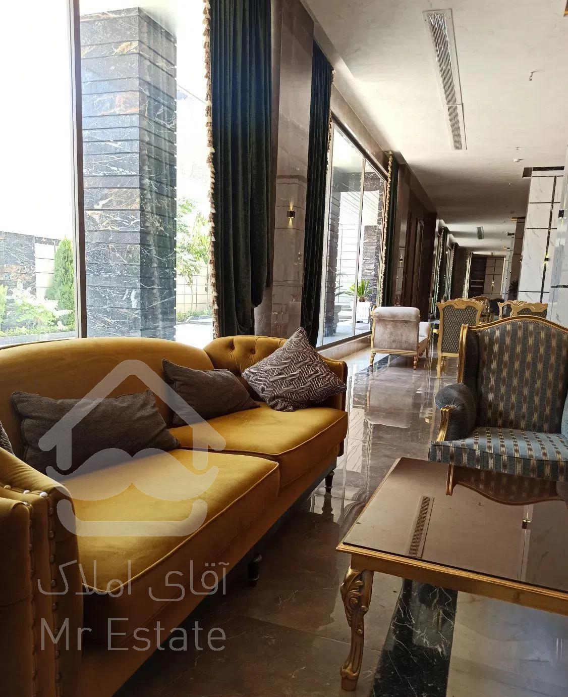 ۷۶ متر / سالن پرده خور قدی روبه خورشید/ کلیدنخورده