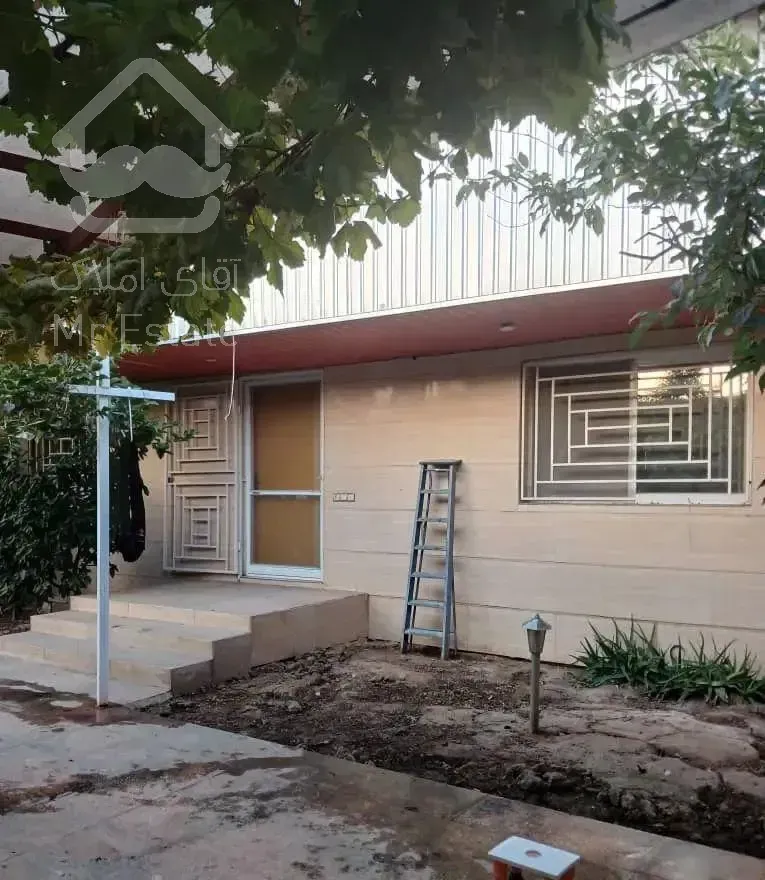 رهن واجاره ویلای ۱۹۰متری حیاط دار علی آباد