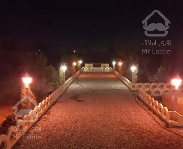 باغ ۱۰۰۰ متری چهار باغ