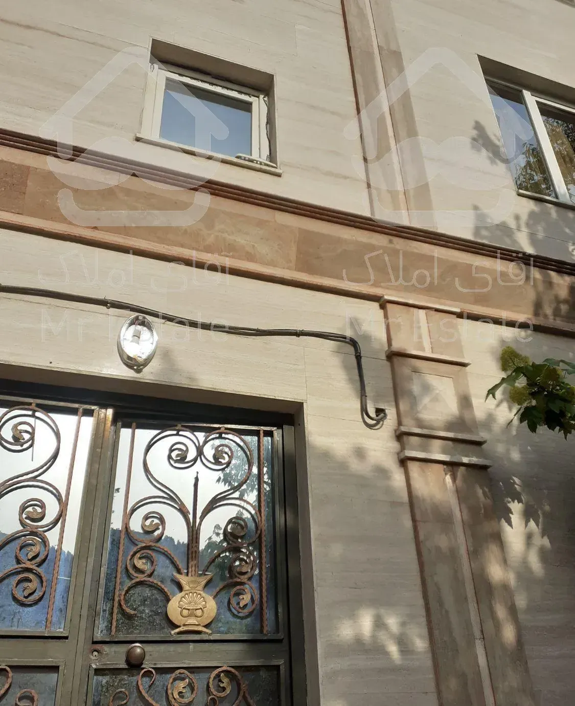 اپارتمان ۱۰۳ متری شیک دربند