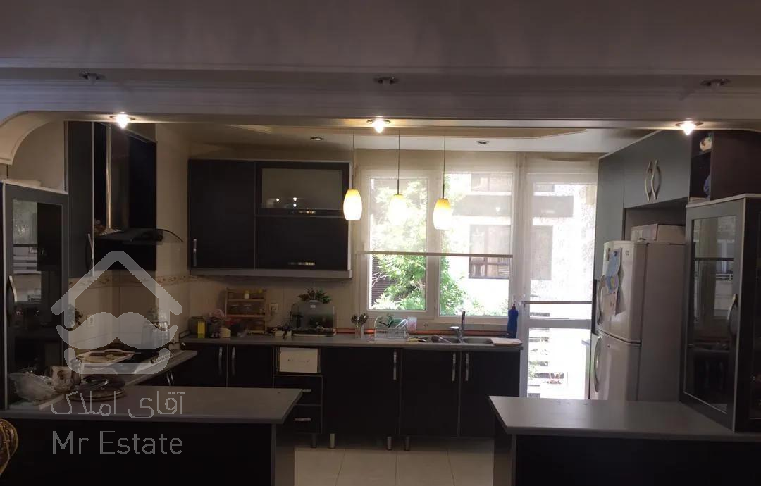 ۸۶ متر دوخوابه فول امکانات در خیابان سنایی