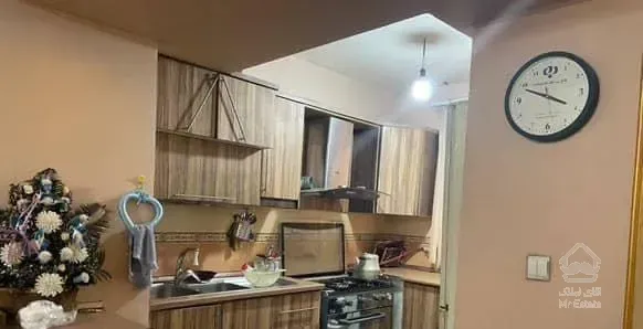 آپارتمان اندیشه آزادشهر