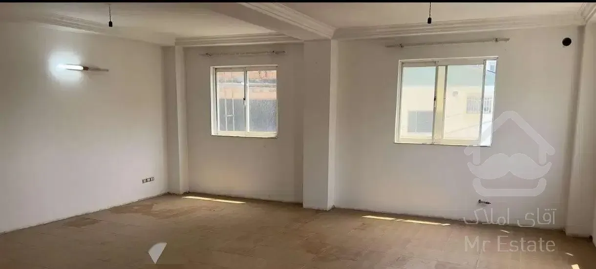 اجاره آپارتمان ۱۲۰ متر در اواخر خیابان نور تک واحد