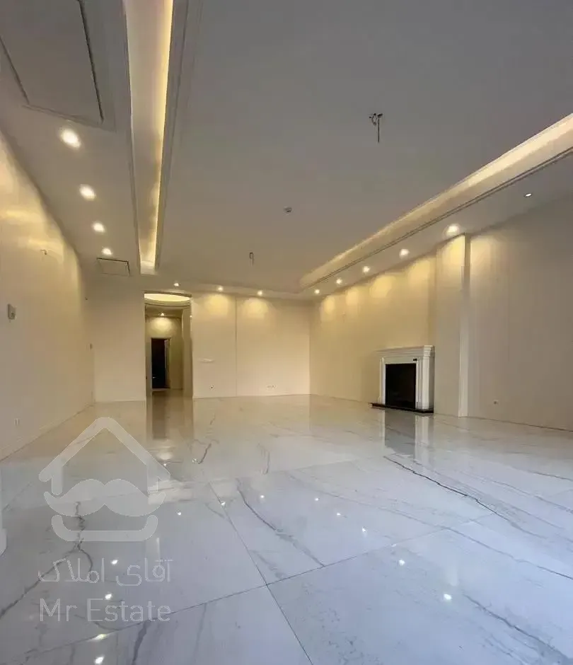 185متر/کلیدنخورده/عیان نشین/لوکس/الماس منطقه