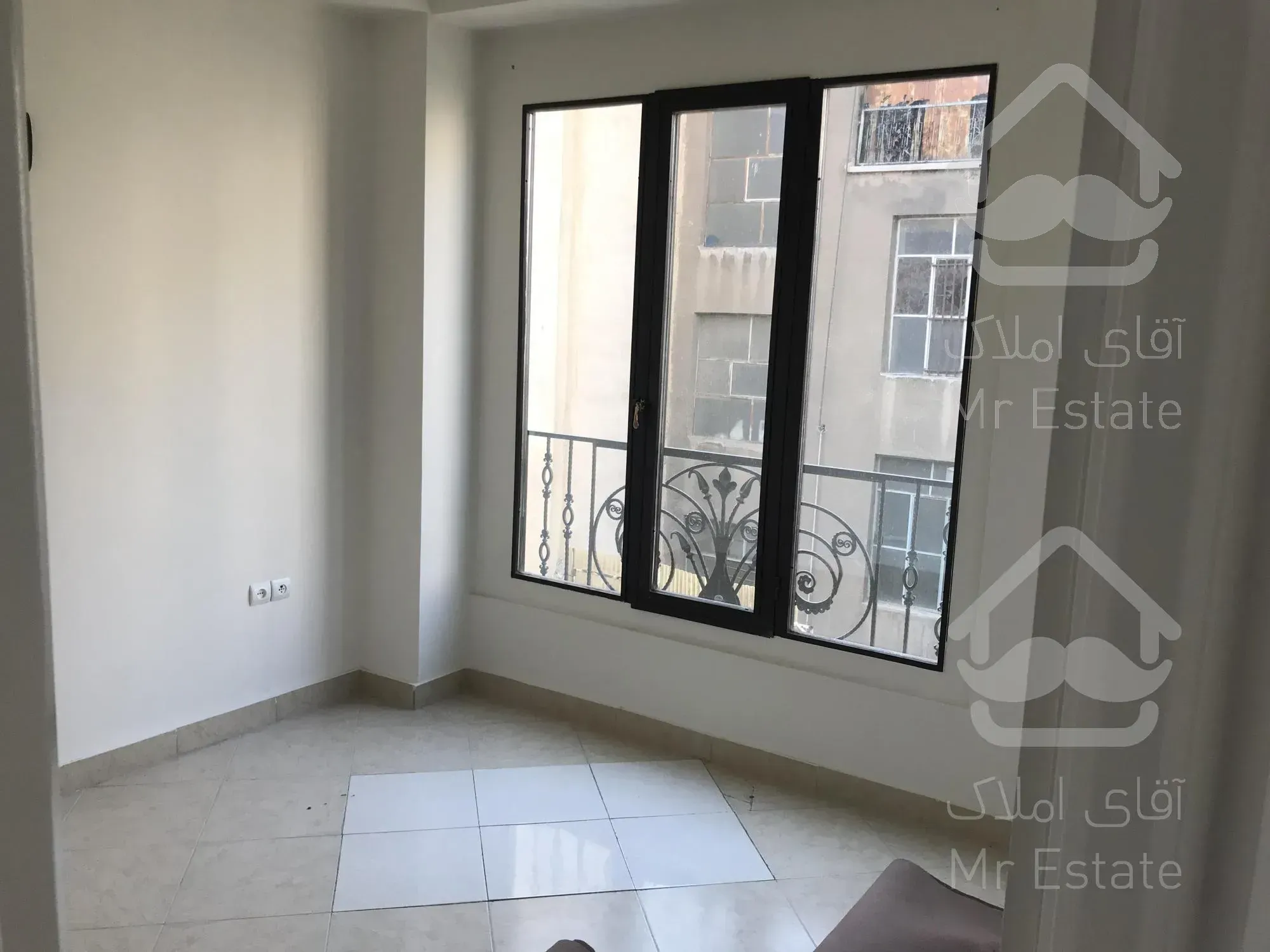 ۶۰متر/دوخواب/دوکله نور/انباری/اسانسور/مخصوص