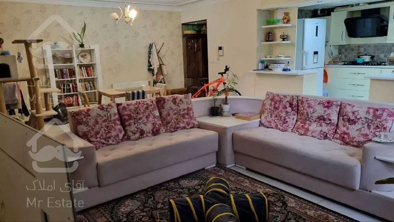 اپارتمان ۱۴۵متر/۳خواب/ریشمک