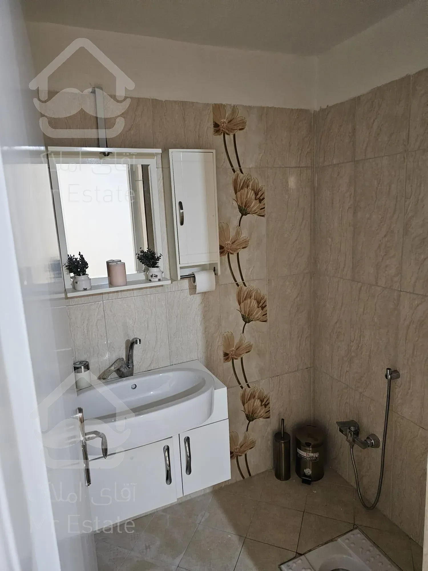 105متر ۲خواب غرق نور