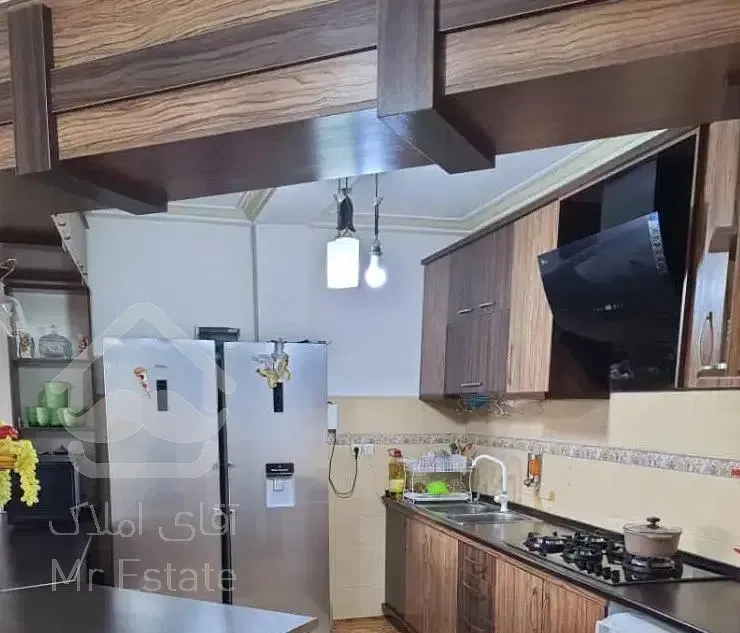 فلکه گاز شهرک قدس پارکینگ اختصاصی سندار