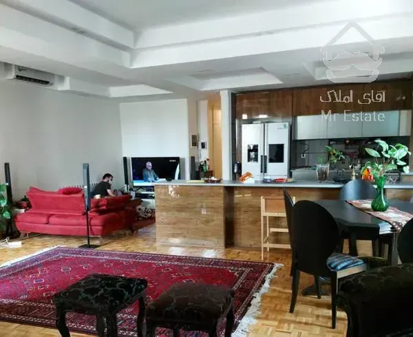 ویلایی ۳۳۰ متر ۴ خواب شمالی نیاوران