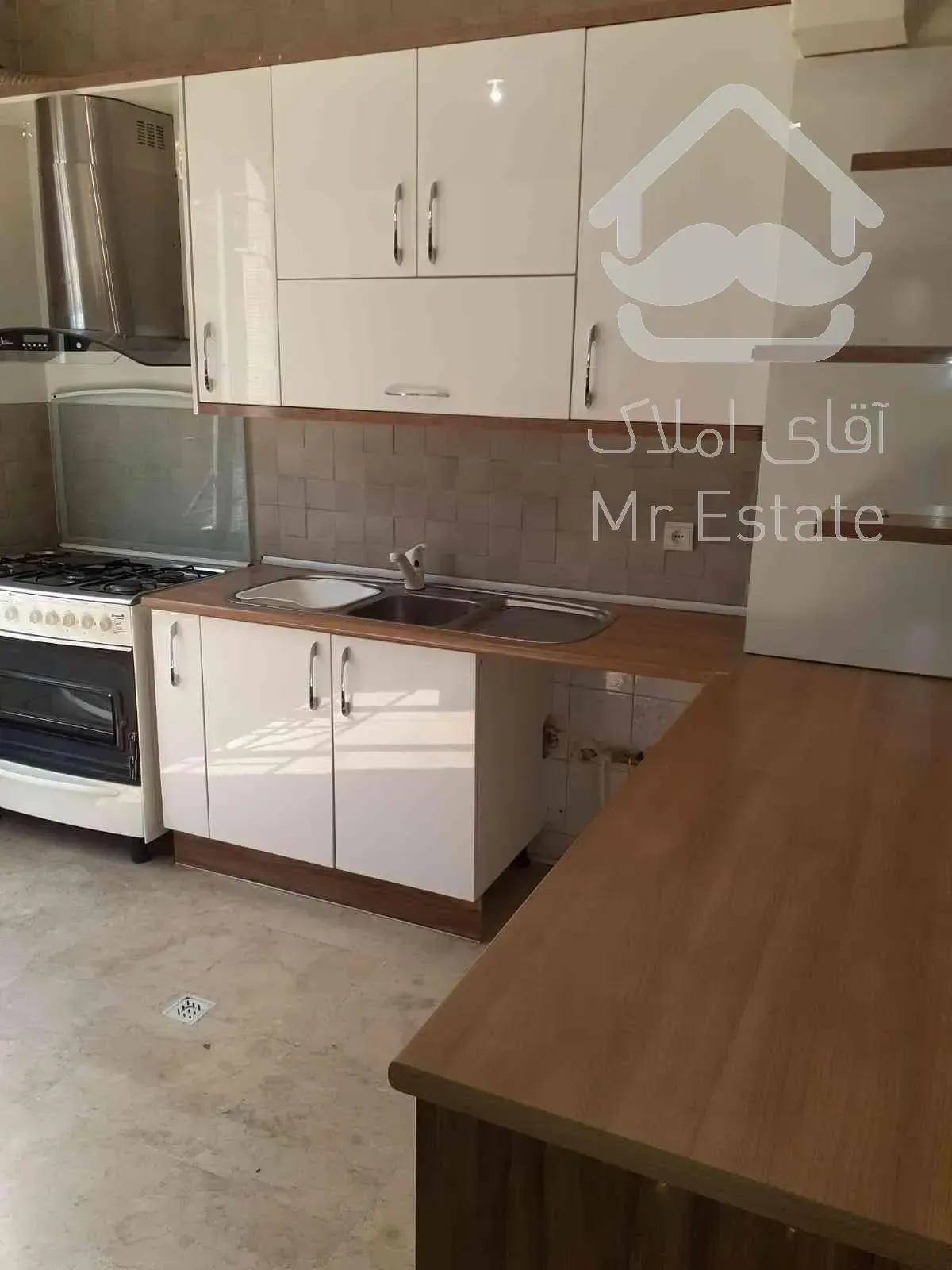 فروش ۶۴ متری ۱خوابه فول امکانات در پونک/شهرک نفت