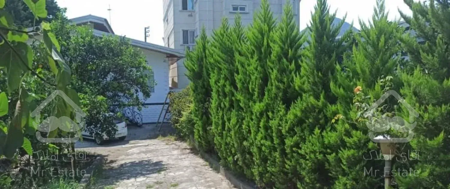 رهن کامل ویلا دربست ۱٠٠٠ متر در بلوار طالقانی