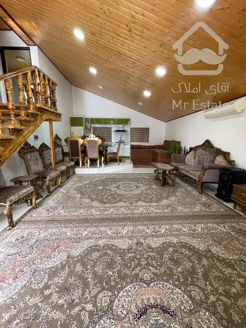 ویلا نیم پیلوت 200متری. شهرکی. غیربومی. نزدیک به دریا