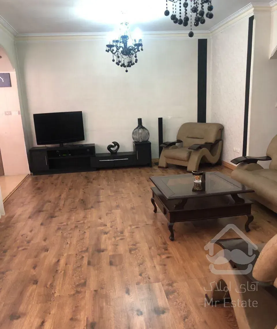 ۹۵ متر ۲ خواب صرافهای جنوبی  رهن یا رهن و اجاره