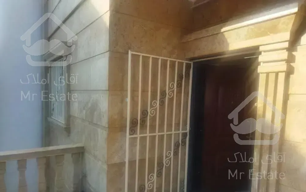 اجاره یک ساله ویلا باغ ۲۰۰ متری ویو استخر کومله