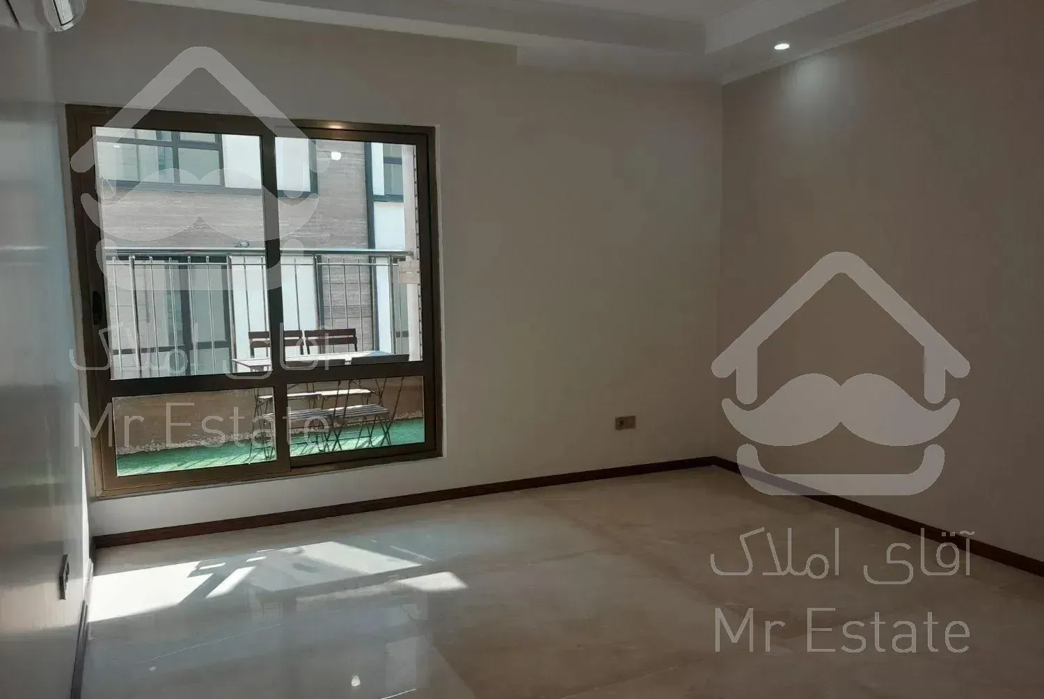 نیاوران /۲۱۰متر تک واحدی/۳ پارکینگ