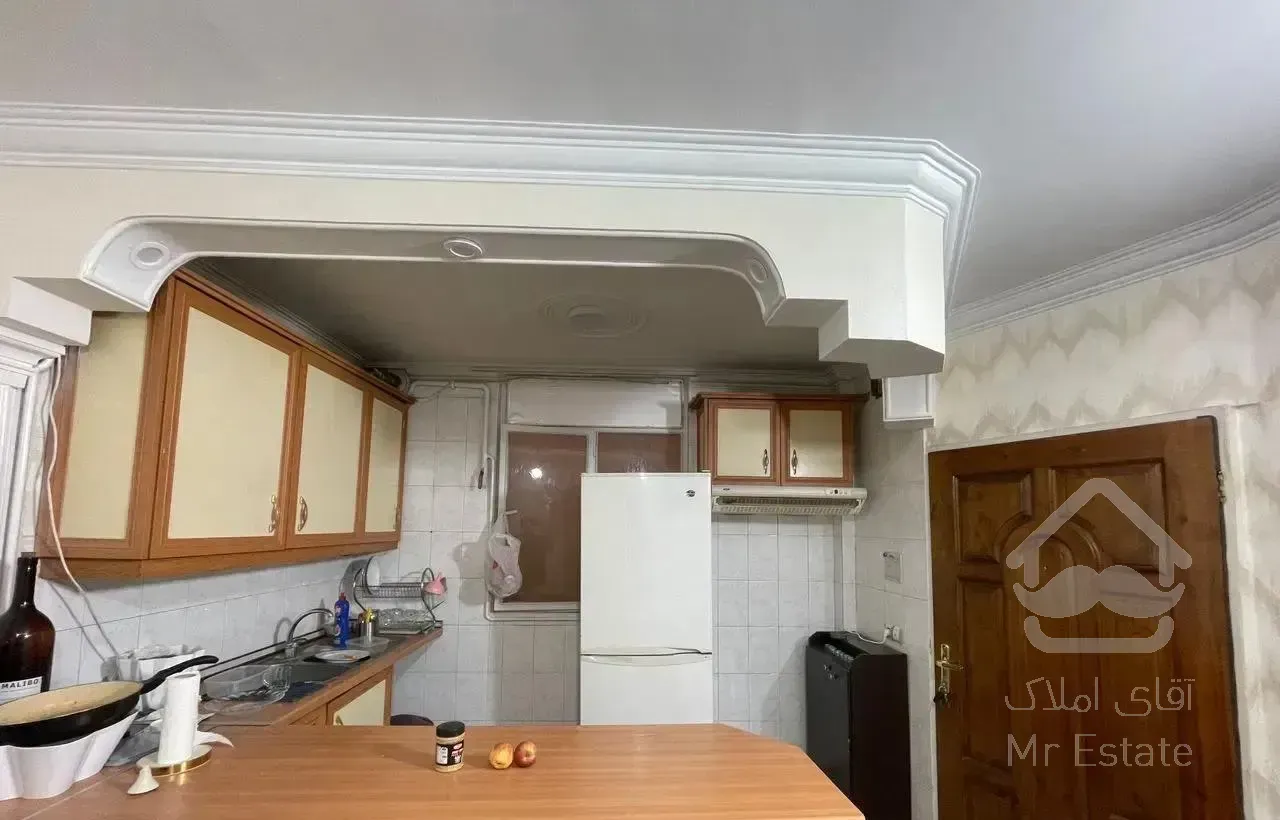اجاره آپارتمان ۴۳ متری محدوده جمهوری