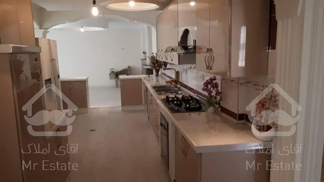 آپارتمان ۲۱۱ متری ۳ خواب