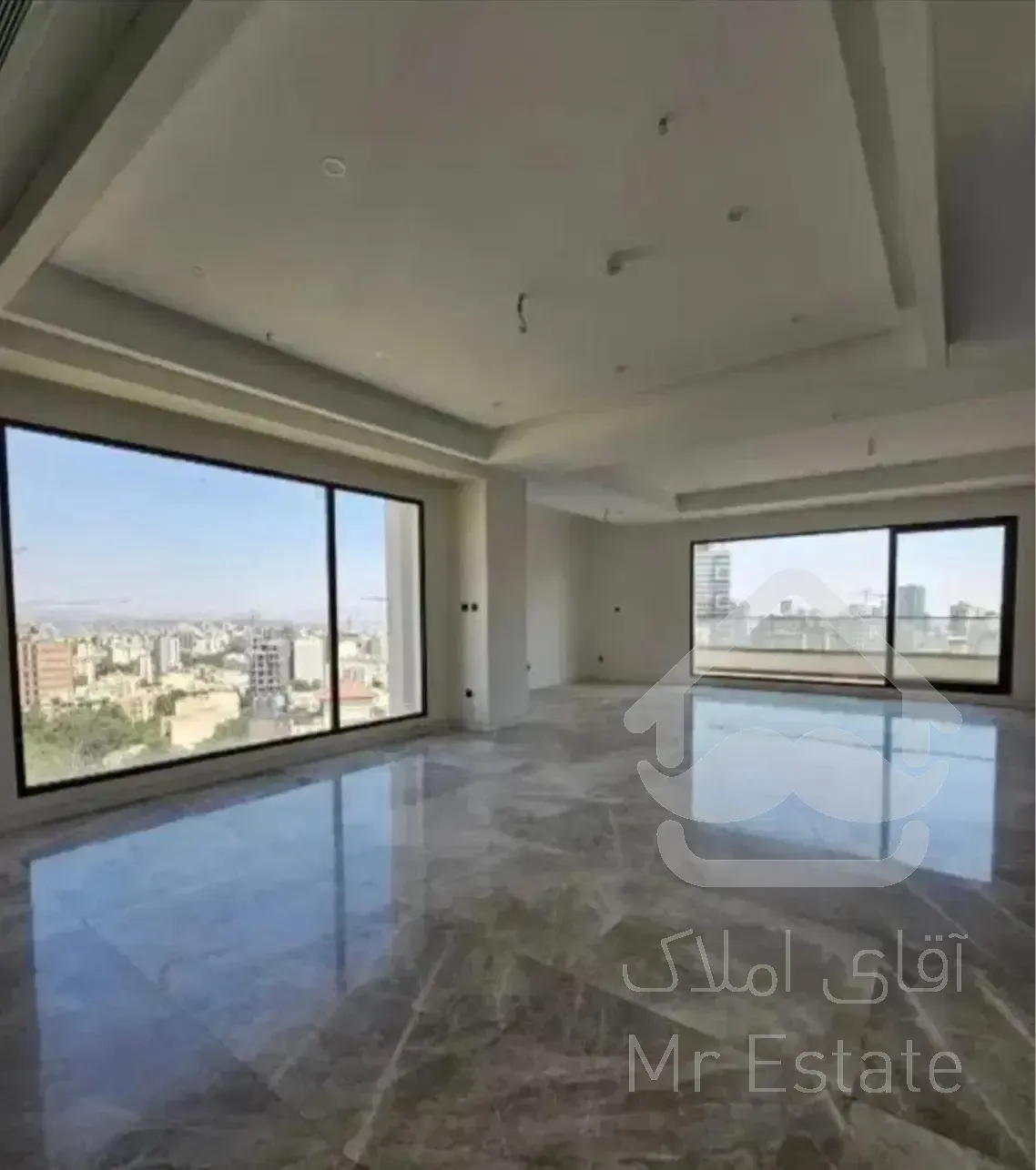 ۸۰ متر/۲ خواب/ فول۲ پارکینگ سندی/۵ ساله/حاجی عبادی