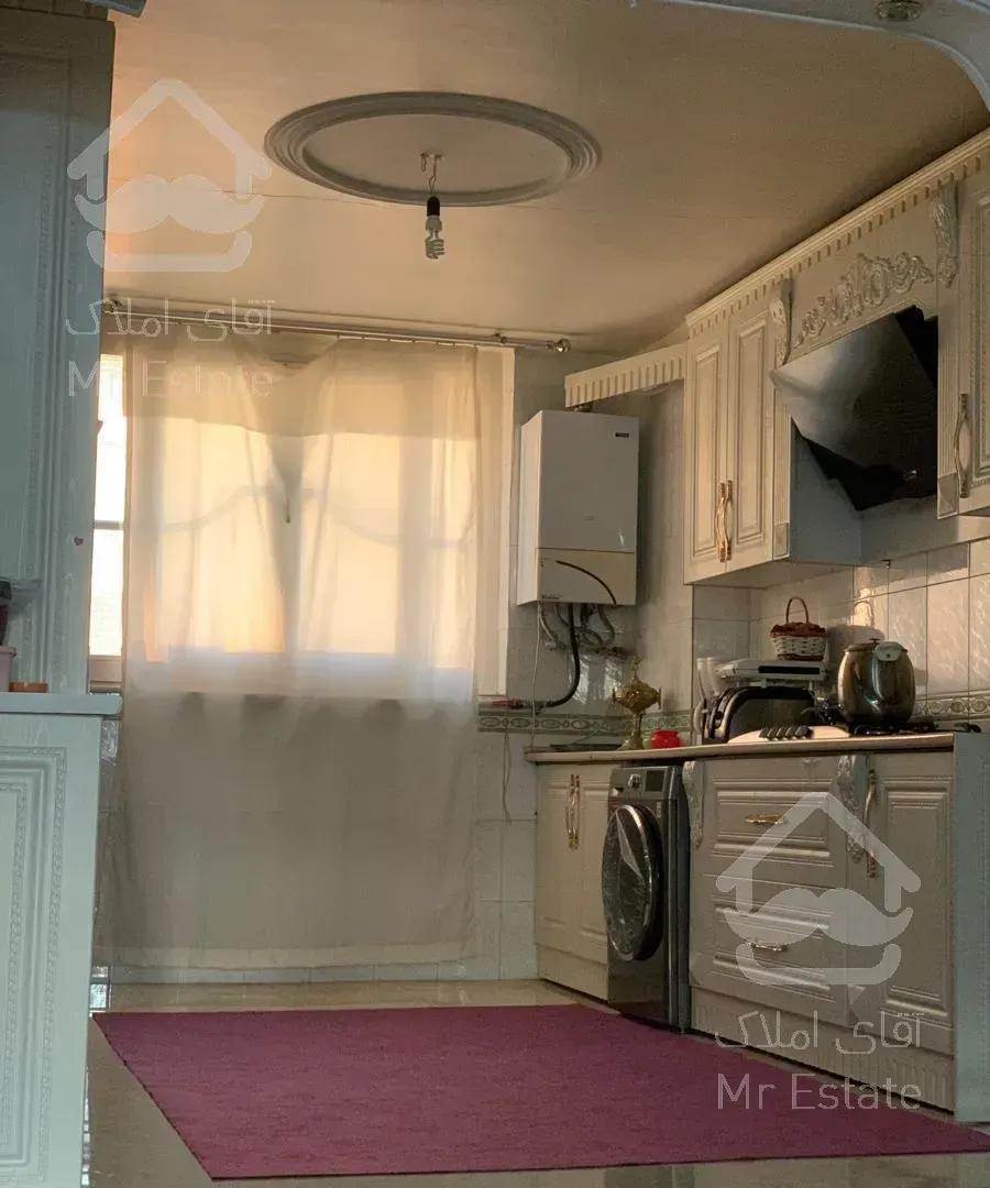 آپارتمان ۷۲ متری دو خوابه میدان حسن حسینی  تک واحد