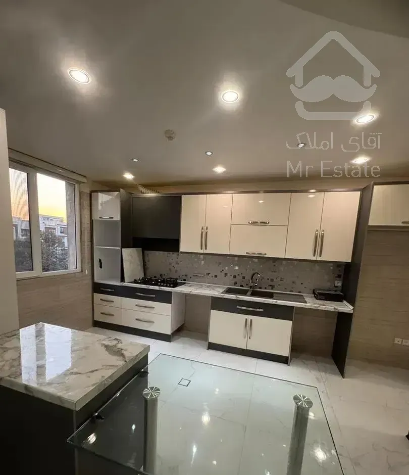 ۱۴۰متر/۳خواب/مستر/غرق‌نور/هروی