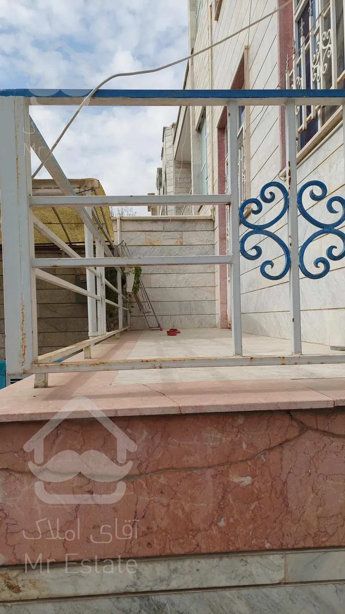 ۲۰۰ متری کلنگی مجاور بوستان جوانمردان در المپیک/زیبادشت