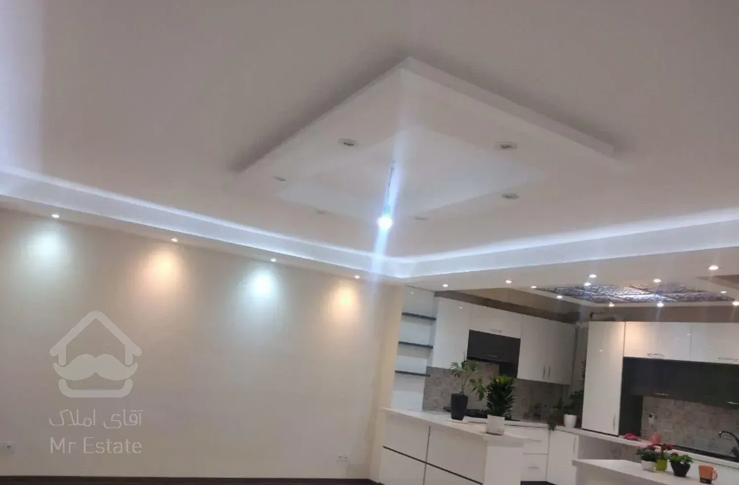 پردیس فاز هشت