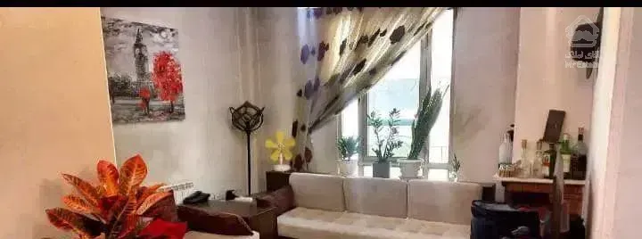 ۴۷ متر / غرق نور / حراج بلک فرایدی