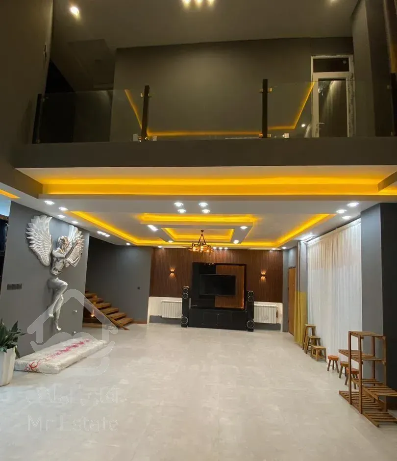 /ویلایی زمین 250بنا 280متر منطقه برند/