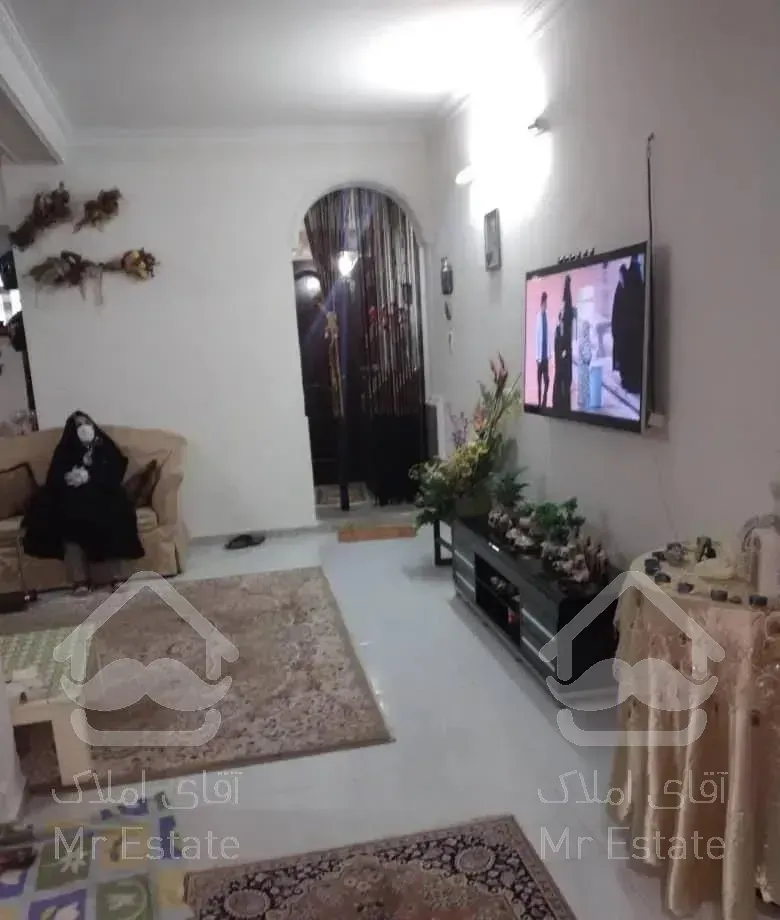 اپارتمان ٩٠ متر داراباد