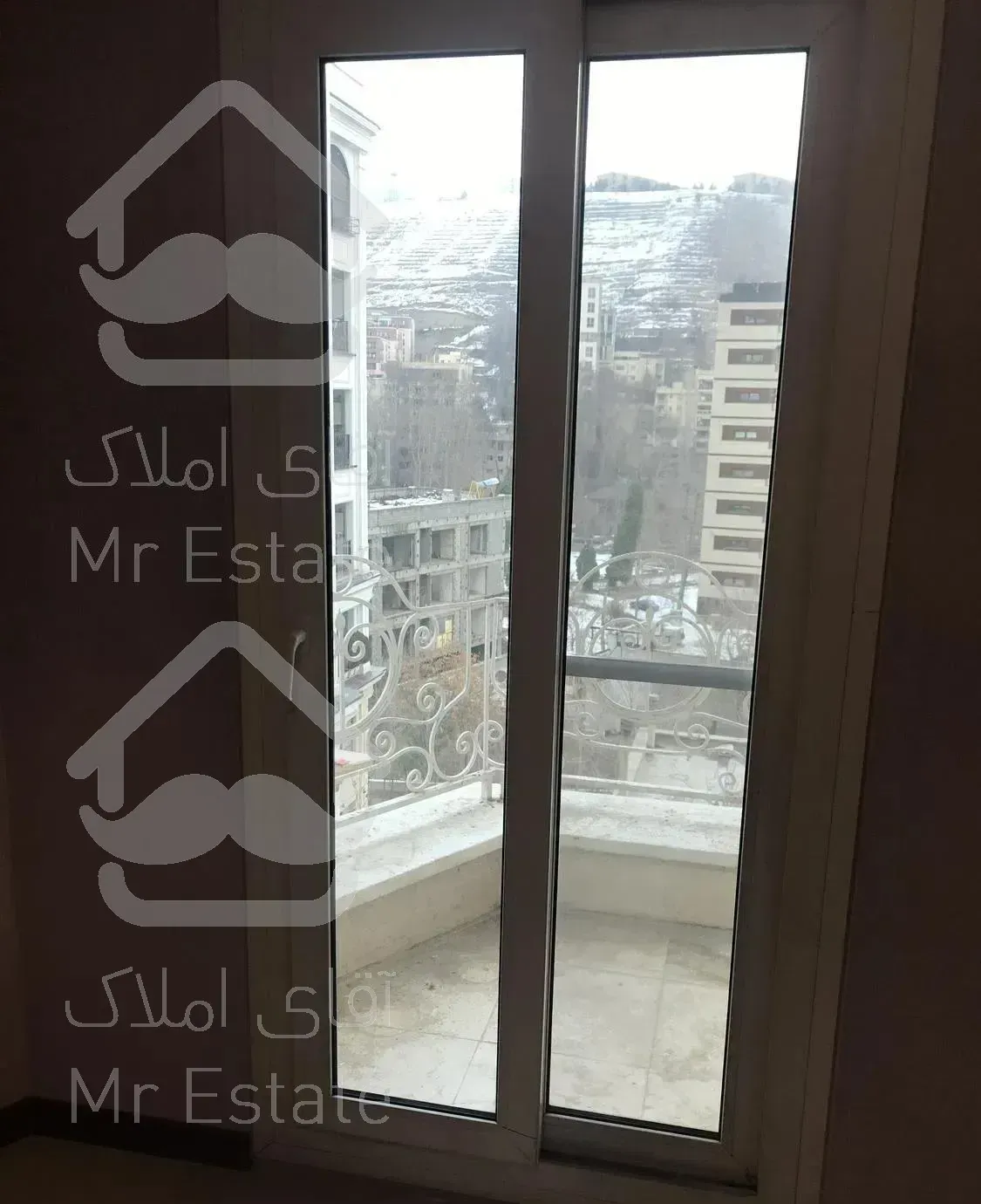 فروش درکه آپارتمان163متر/نور ویو سالن/ 3اتاق